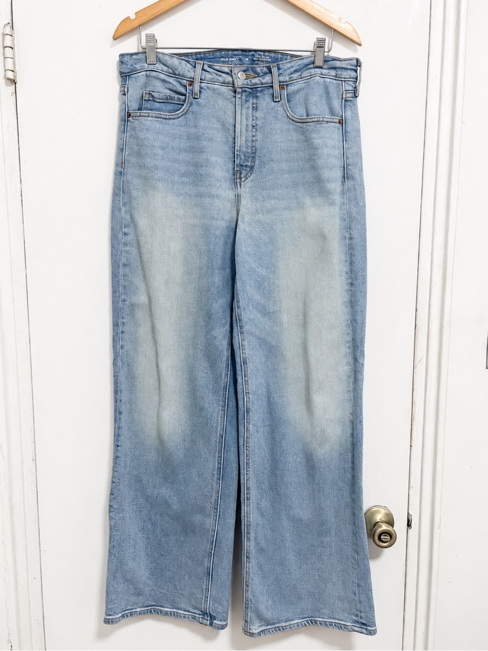 Old Navy Light Wash Wide Leg Jeans Size 10 High Rise Relaxed 90s Style Denim